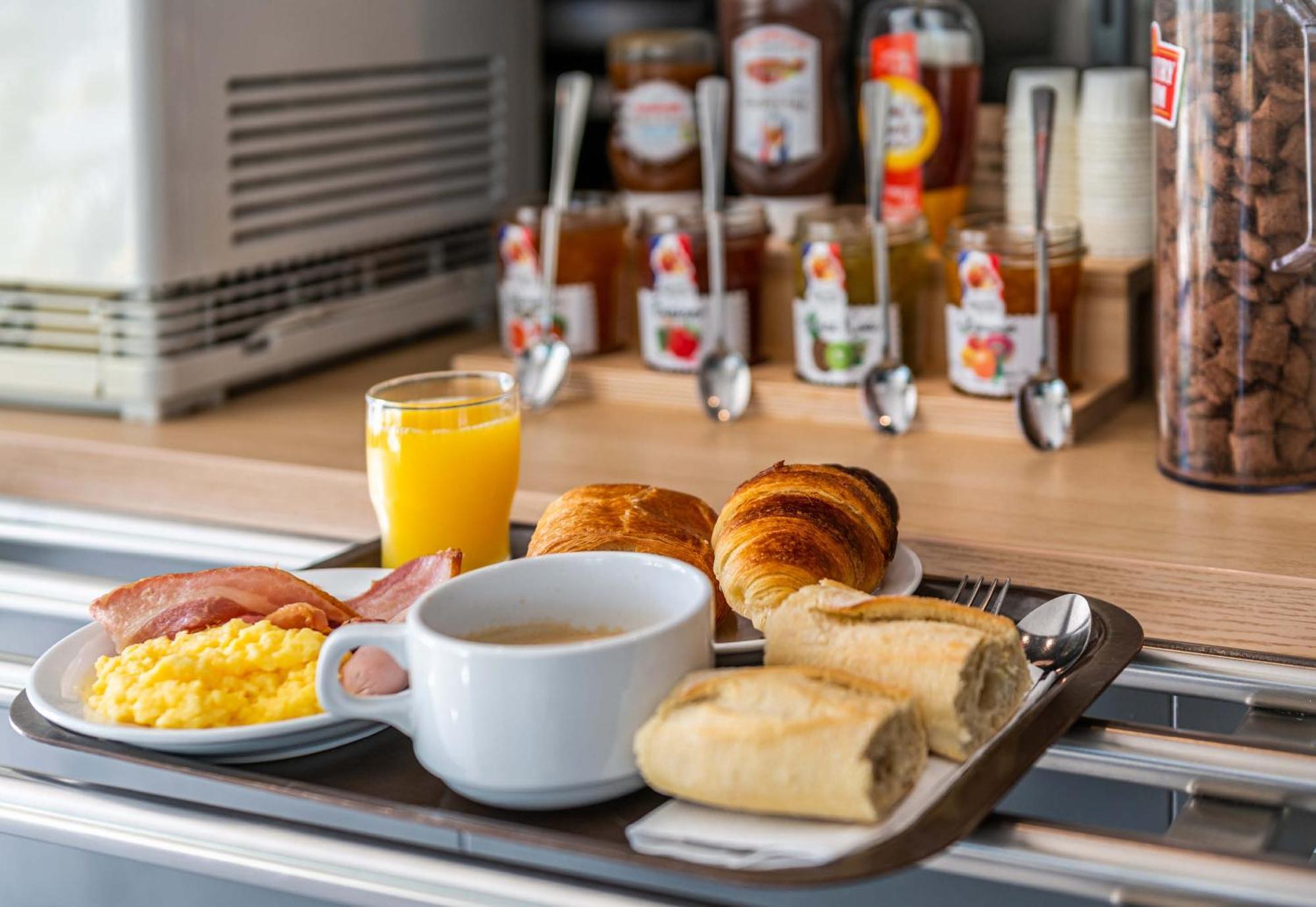 B&B Hotel Saint Jean De Maurienne Sainte-Marie-de-Cuines Ngoại thất bức ảnh