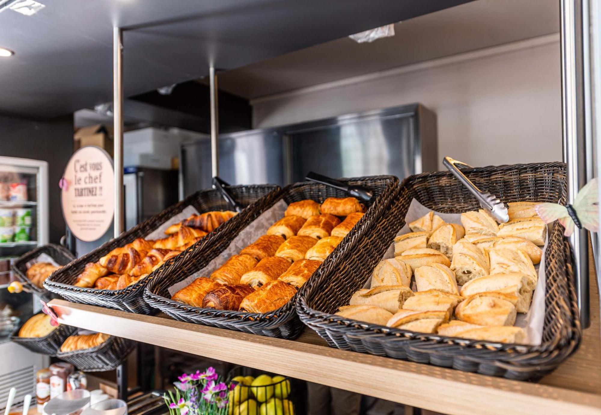 B&B Hotel Saint Jean De Maurienne Sainte-Marie-de-Cuines Ngoại thất bức ảnh